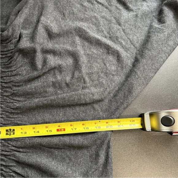 Cable‎ & Gauge Women’s Large Gray Top Pullover Ruched Dolman Sleeve Cropped - Picture 6 of 10